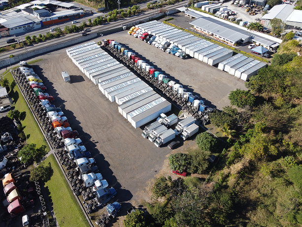 Vista aérea de la flota de Transportes Durán